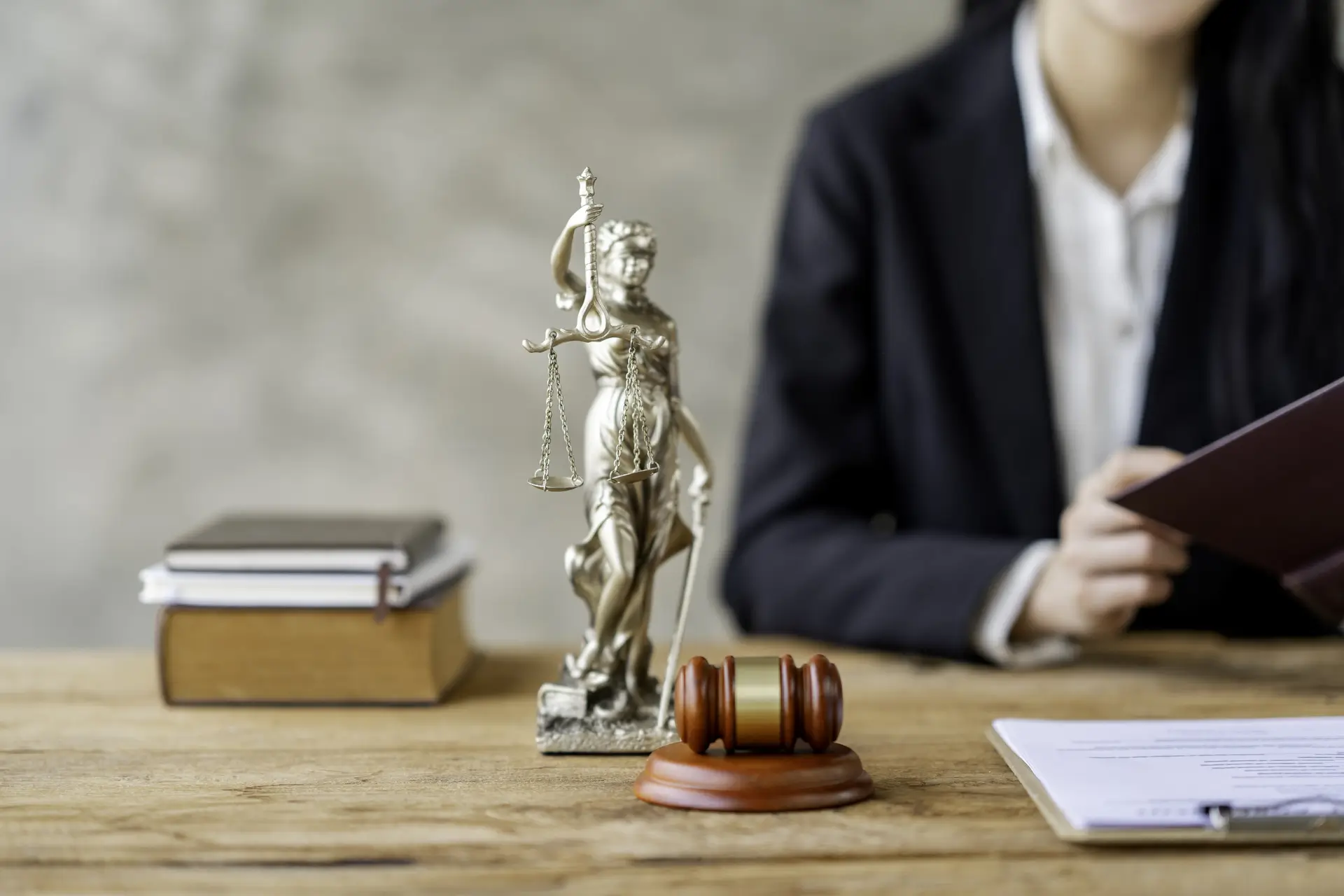 personal injury lawyer cost